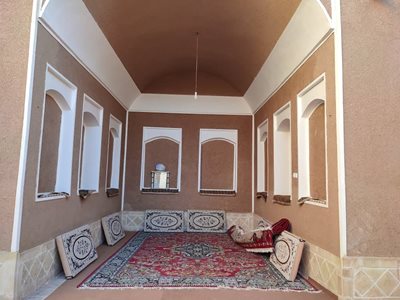 ورزنه-عمارت-سنتی-شاباز-ورزنه-426623