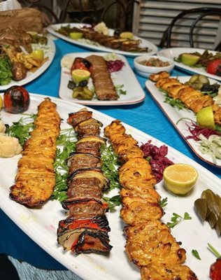 تهران-رستوران-سنتی-بابا-قدرت-428743