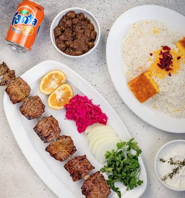 تهران-رستوران-باغ-شاندیز-فرشته-430953