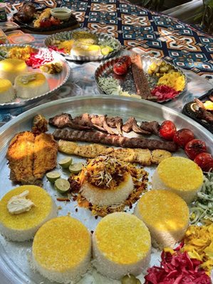 تهران-باغچه-رستوران-صدف-433118