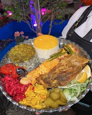 تهران-باغچه-رستوران-صدف-433117