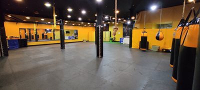 تهران-باشگاه-ورزشی-اکسیر-437603
