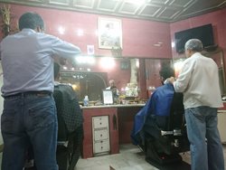 آرایشگاه مردانه پناهگاه