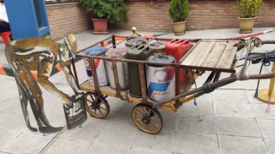 تهران-موزه-پمپ-بنزین-دروازه-دولت-438331
