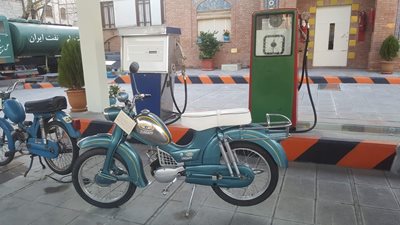تهران-موزه-پمپ-بنزین-دروازه-دولت-438336