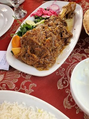 مشهد-رستوران-مهستان-شاندیز-443032