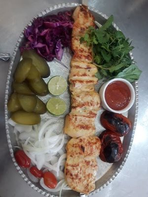مشهد-رستوران-اعیونی-443120
