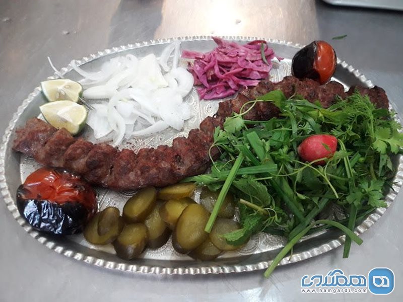 رستوران اعیونی مشهد