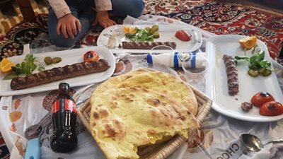 مشهد-رستوران-سنتی-ترمه-443846