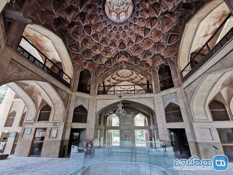 کاخ هشت بهشت