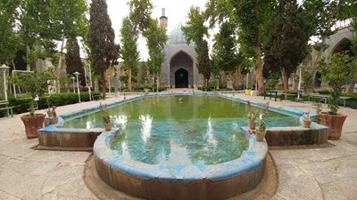اصفهان-مدرسه-چهار-باغ-445143