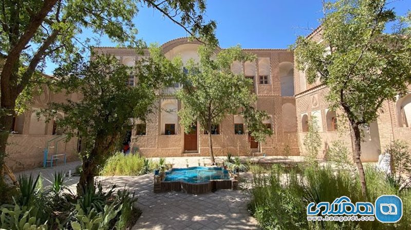 خانه تاریخی اعتمادی نیا