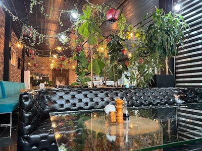 کافه رستوران ورونا