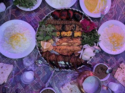اصفهان-رستوران-نقش-جهان-450304