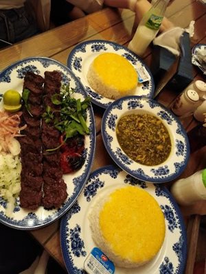 بندرانزلی-رستوران-شمس-العماره-450711