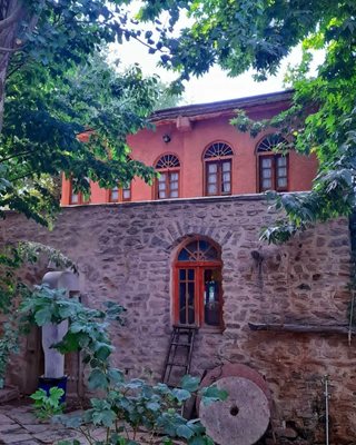خوانسار-چایخانه-آسیاب-آبی-461500