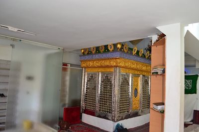 سنندج-مسجد-و-زیارتگاه-هاجر-خاتون-462496