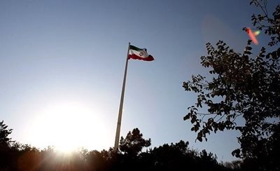 تهران-برج-پرچم-463910