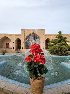 ابوزید-آباد-کاروانسرای-شاه-عباسی-ابوزید-آباد-464015