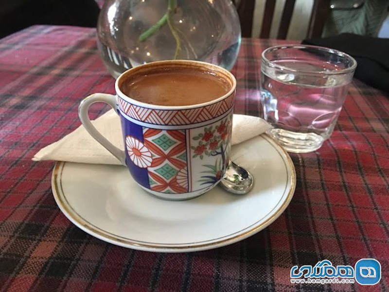 کافه گودو یاس