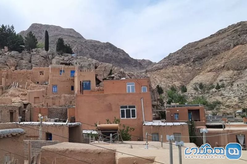 روستای قلعه بالا