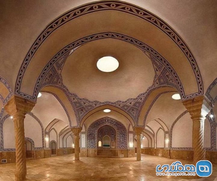 برج آرامگاه بابا حسین