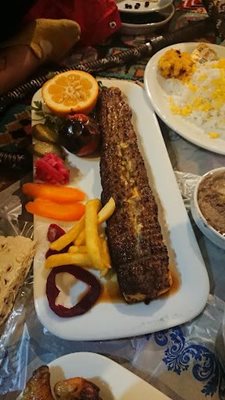 تهران-رستوران-سنتی-عمارت-466264