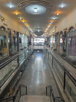 کاشان-مرکز-خرید-گلستان-468106