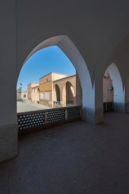 یزد-دبیرستان-ماندگار-ایرانشهر-469742