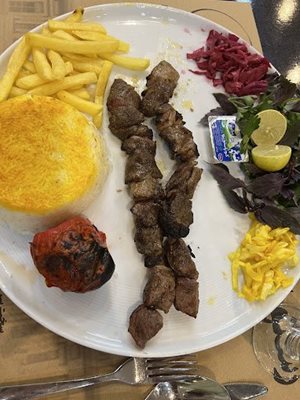 رامسر-کافه-رستوران-سخت-سر-475273