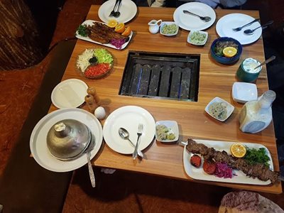 رستوران شاندیز لاهیجان