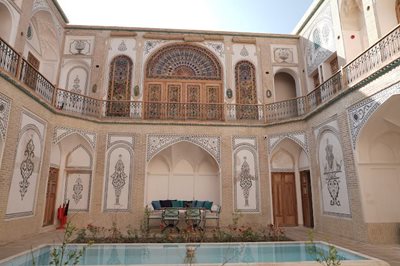 کاشان-بوتیک-هتل-سوریجان-475911