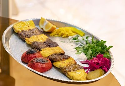 کاشان-سفره-خانه-مهر-و-ماه-476097
