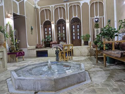 یزد-اقامتگاه-بومگردی-تاج-الملوک-476474