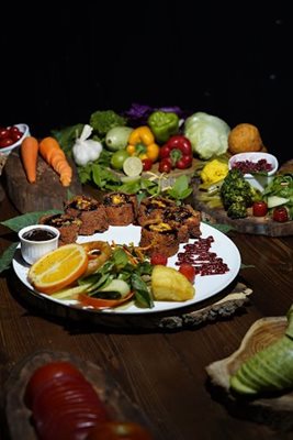 اصفهان-باغ-رستوران-کلبه-476917