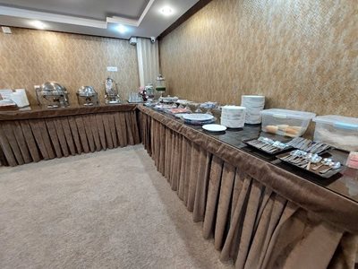اصفهان-هتل-زنده-رود-477181