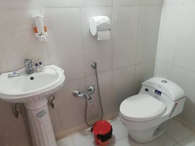 شیراز-اقامتگاه-بومگردی-عمارت-قاجاریه-477538
