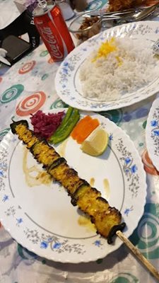 کیش-رستوران-عمو-اکبر-478059