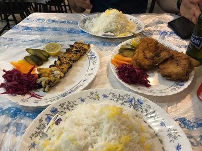 کیش-رستوران-عمو-اکبر-478063