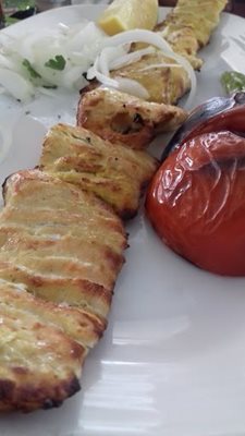 ارومیه-رستوران-حاجی-بابا-478475