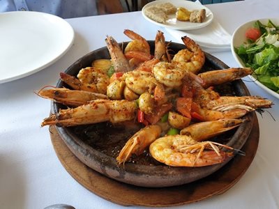 استانبول-رستوران-کاریشما-سن-استانبول-481008
