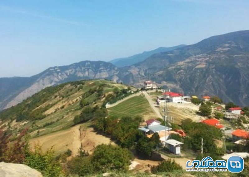 روستای پاقلعه