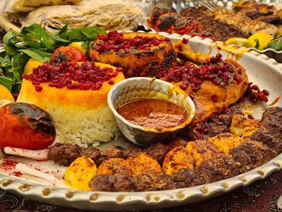 شیراز-کافه-رستوران-فتح-الملوکی-483086