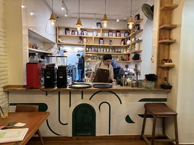 تهران-کافه-حیاط-شماره-65-491389