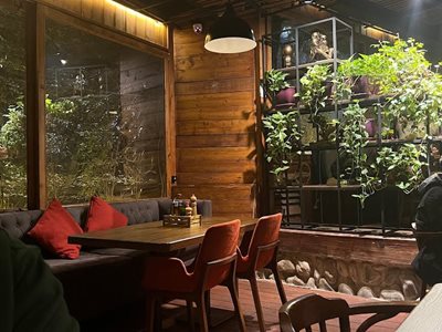 تهران-کافه-لوکال-491484