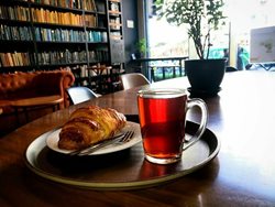کافه لمیز ولیعصر