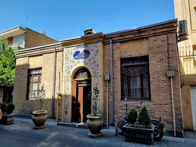 تهران-کافه-کتاب-دارالخلافه-493806