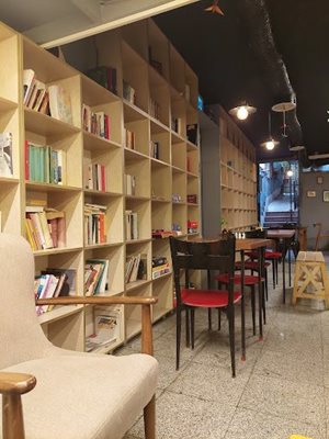 تهران-کافه-کتاب-دال-494102