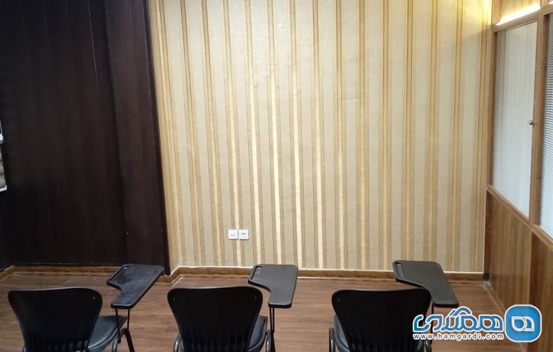آموزشگاه فنی حرفه ای ققنوس دانایی