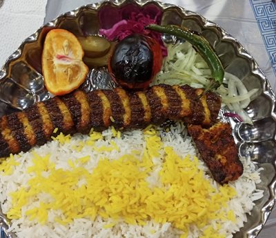 ایلام-رستوران-سنتی-برکه-ایلام-495636